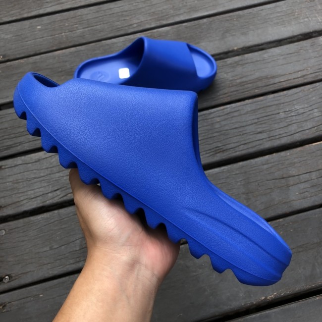 Yeezy Slide Azure Blue ID4133
