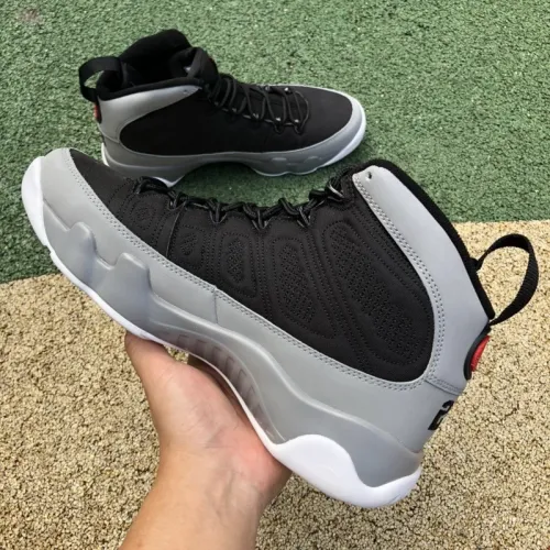 Jordan 9 Retro Particle Grey