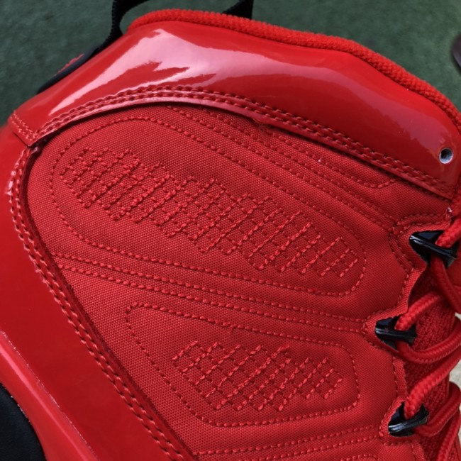 Jordan 9 Retro Chile Red