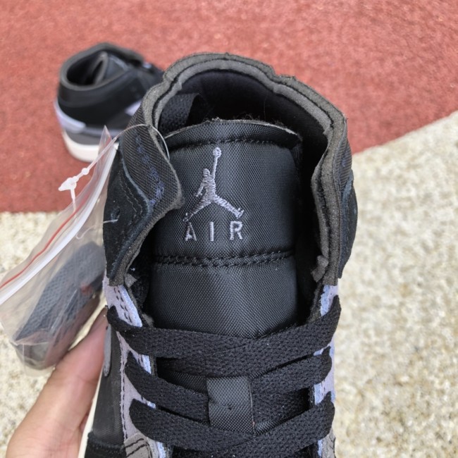 Air Jordan 1 Mid Inside Out Black