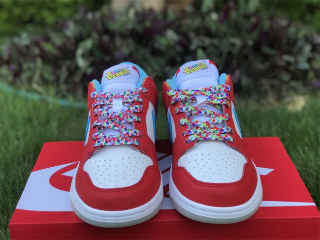 Nike Dunk Low QS LeBron James Fruity Pebbles