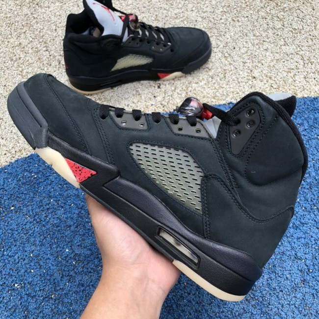 Jordan 5 Retro Gore-Tex Off-Noir