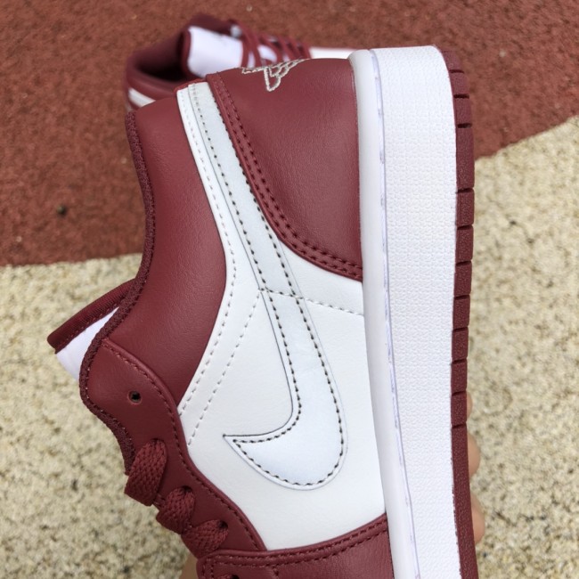 Air Jordan 1 Retro Low