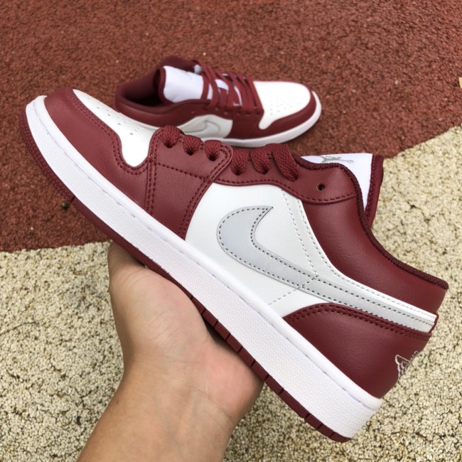 Air Jordan 1 Retro Low