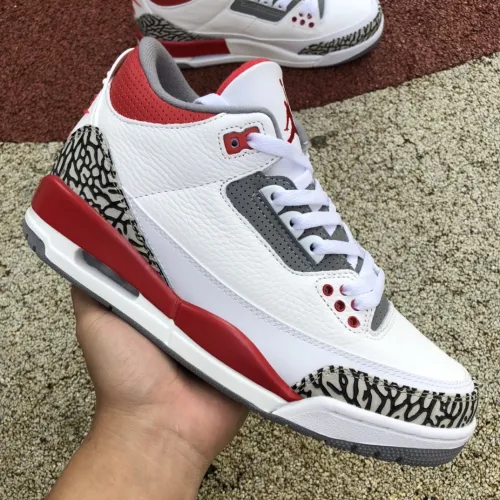 Air Jordan 3 Retro Fire Red (2022)