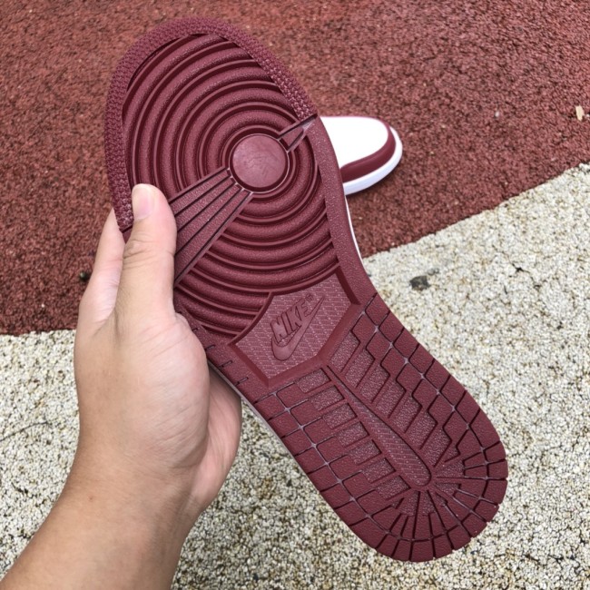 Air Jordan 1 Retro Low