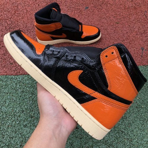 Air Jordan 1 Retro High OG “Shattered Backboard 3.0”