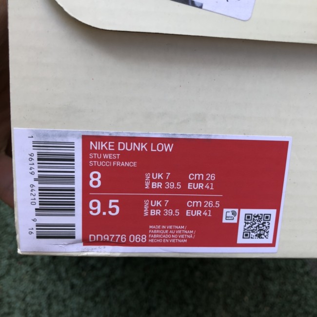 Nike Dunk Low Retro Gym Red