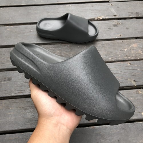 Adidas Yeezy Slide ID4132