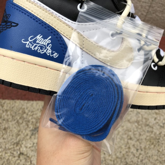 Air Jordan 1 Retro Low