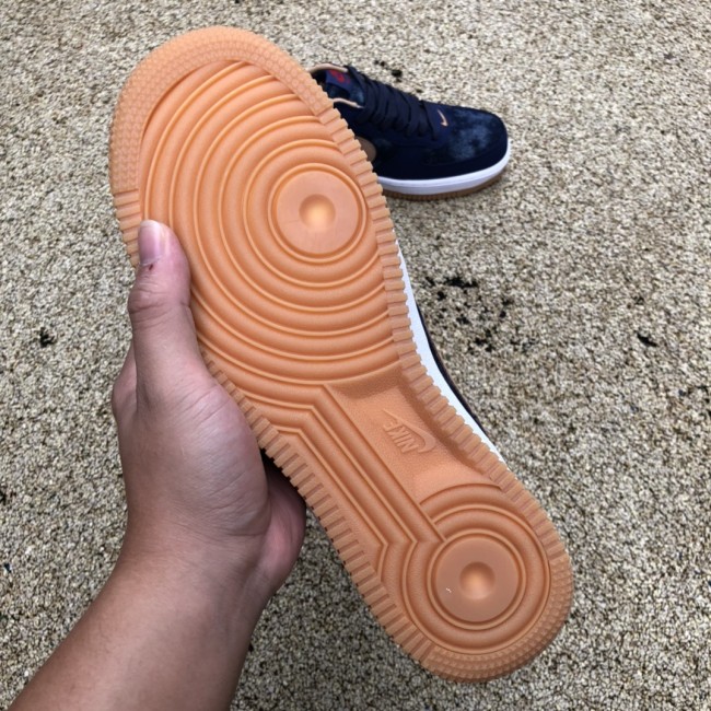 Nike Air Force 1 '07