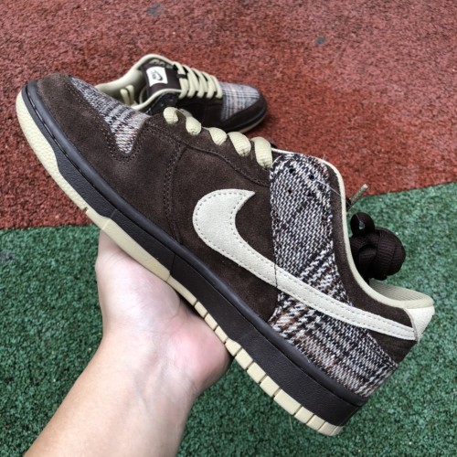 Stussy x Nike SB Dunk Low Tweed