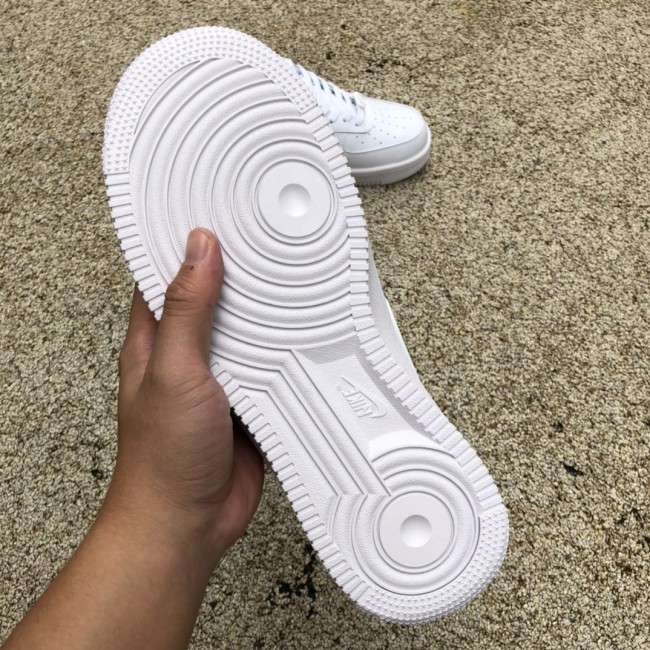 Nike Air Force 1 07 low
