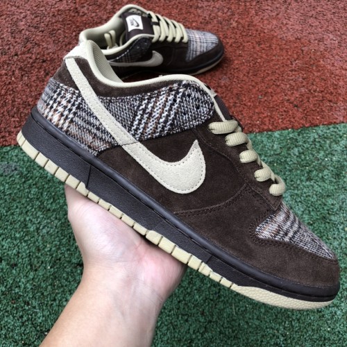 Stussy x Nike SB Dunk Low Tweed