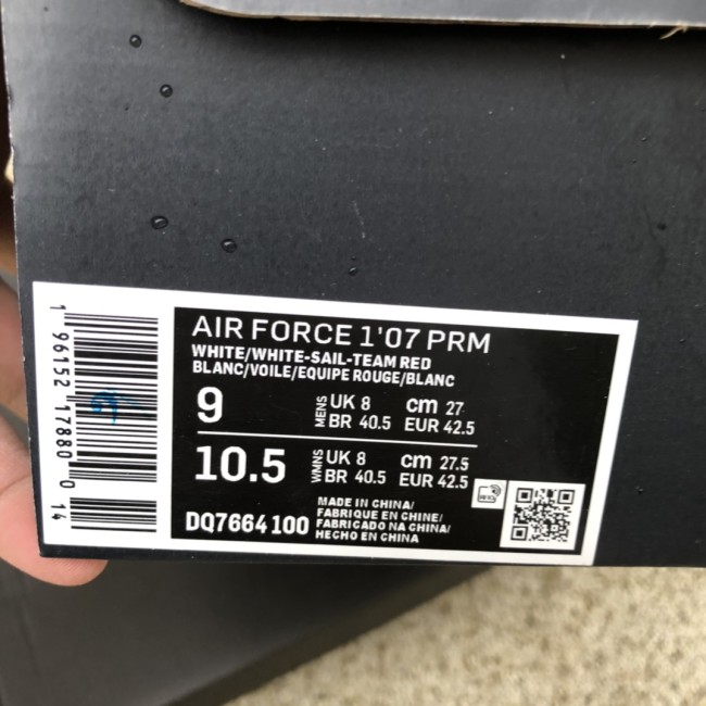 Nike Air Force 1 Low '07 LV8
