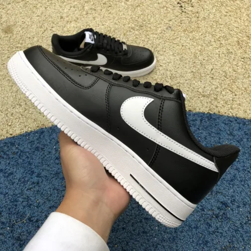 Nike Air Force 1 Low '07 Black
