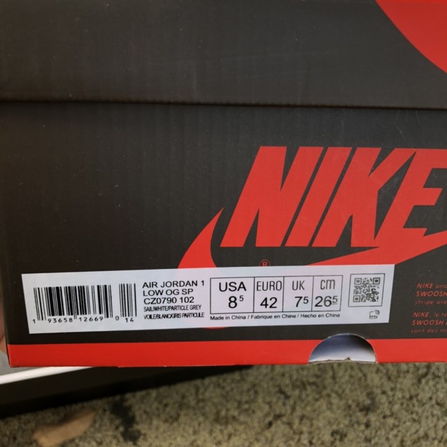 Nike Air Jordan 1 Retro Low