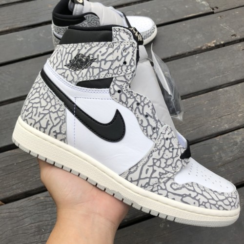 Air Jordan 1 Retro High OG “White Cement”“Elephant Print”