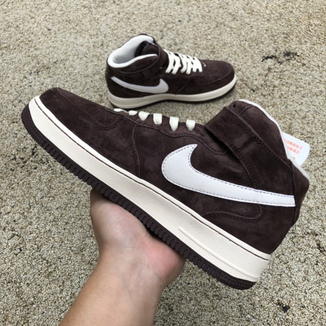 Nike Air Force 1 Mid QS Chocolate