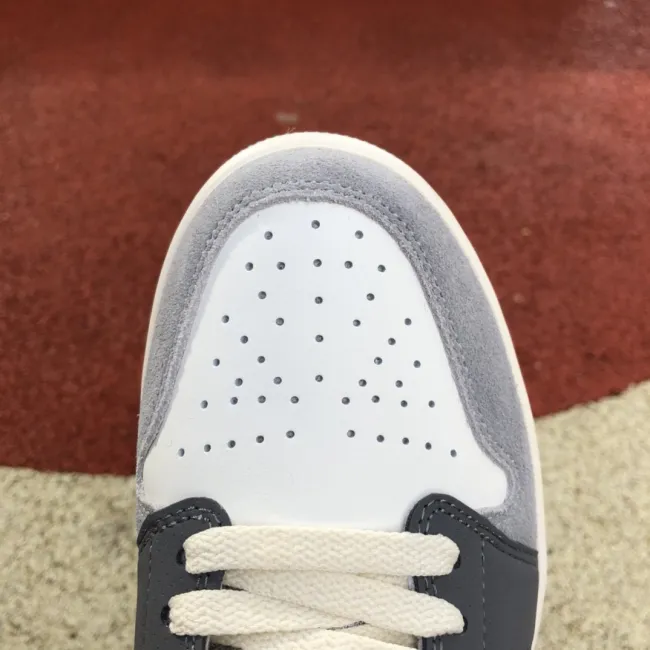 Air Jordan 1 Mid SE Exploration Unit