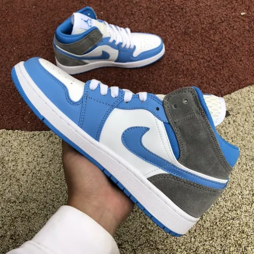 Air Jordan 1 Mid University Blue Grey