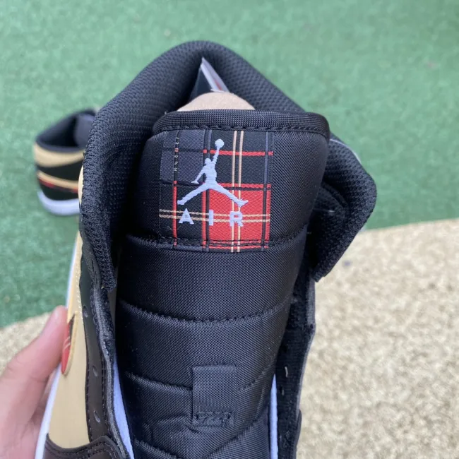 Air Jordan 1 Mid Tartan Swoosh