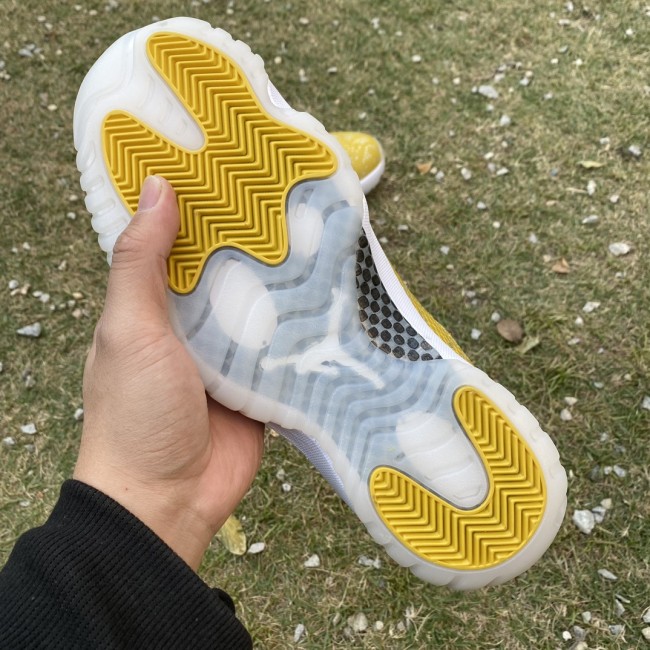 Air Jordan 11 Retro Low WMNS  Yellow Snakeskin