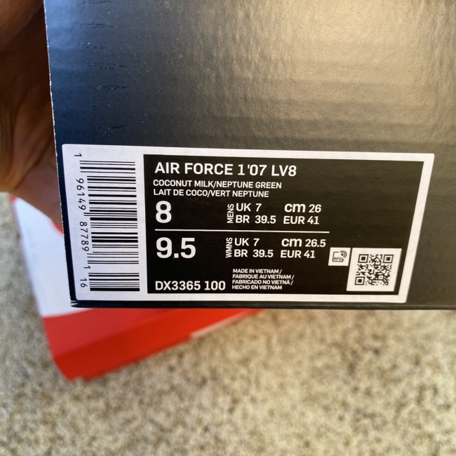 Nike Air Force 1 '07