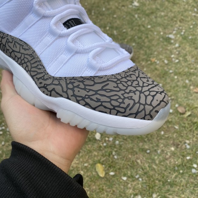 Air Jordan 11 Retro Low  Elephant