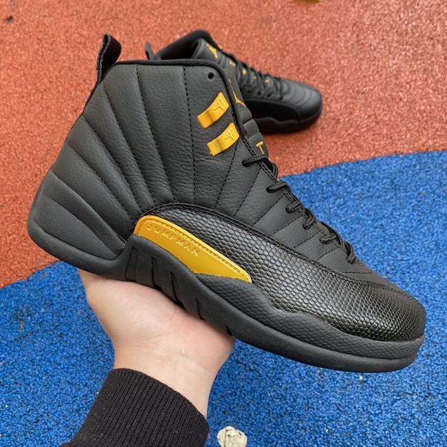 Air Jordan 12 Retro Black Taxi