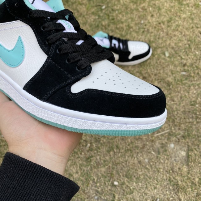 Air Jordan 1 Retro Low Island Green