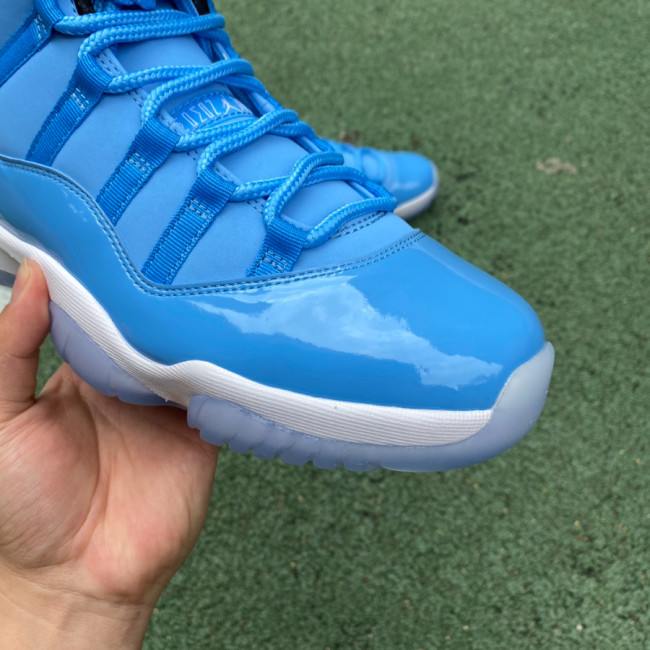 Air Jordan 11 Retro University Blue
