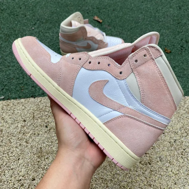 Air Jordan 1 Retro High OG Washed Pink