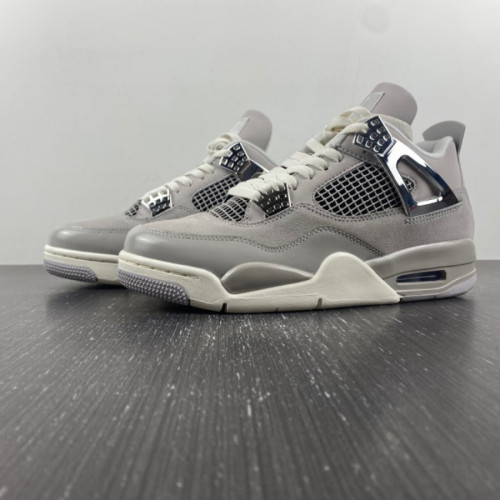 Jordan 4 Retro Frozen Moments