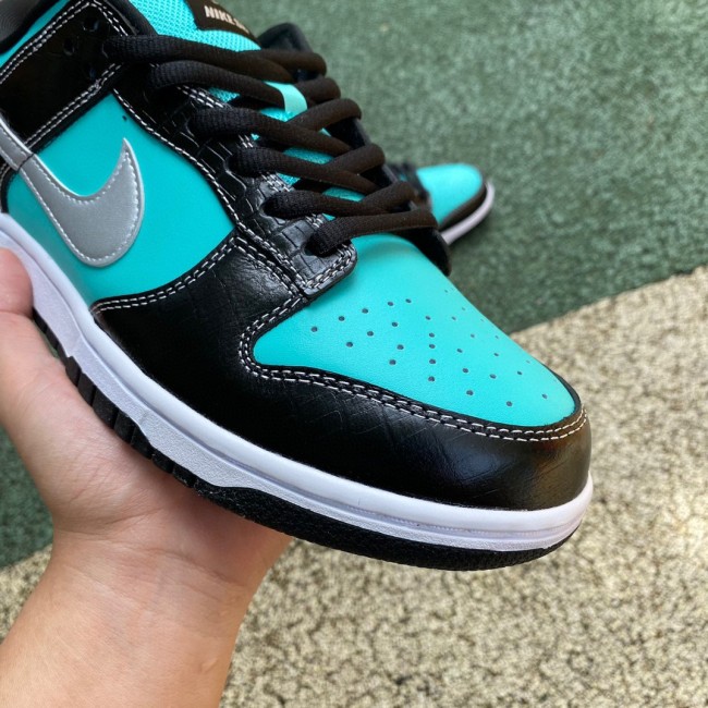 Nike SB Dunk Low Diamond Supply Co. Aqua Blue