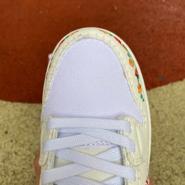 Nike SB Dunk Low Decon N7 Opti Yellow University Red