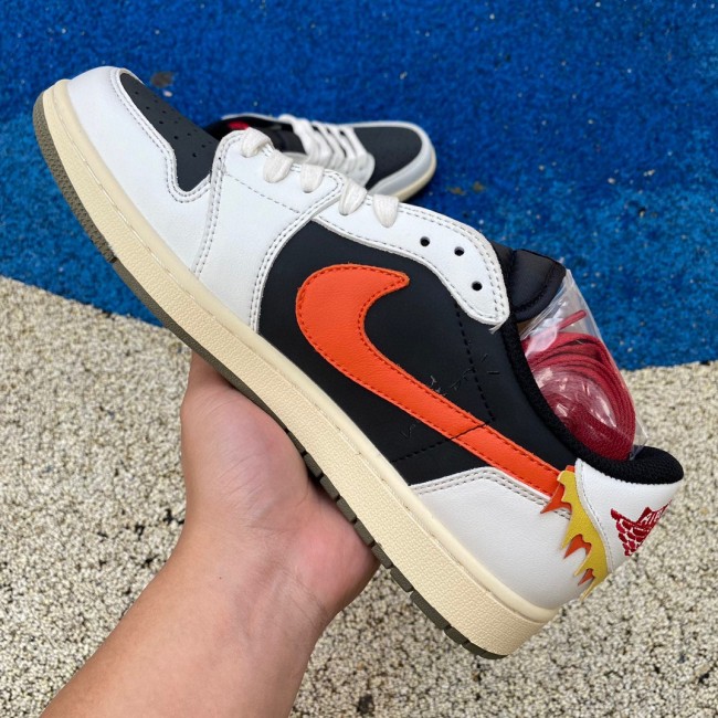 Air Jordan 1 Retro Low OG SP Travis Scott Flames