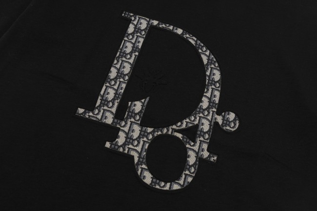 Dior T-Shirt