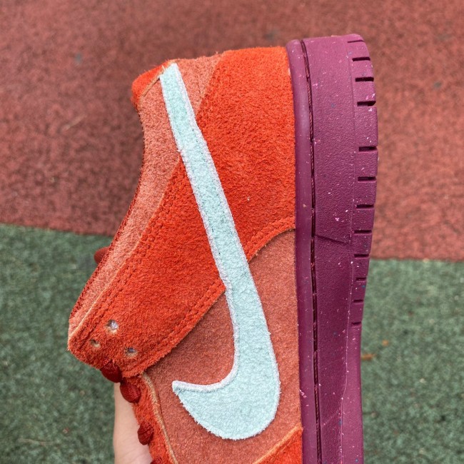 Nike SB Dunk Low Noise Aqua