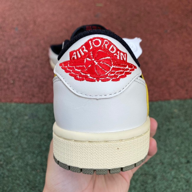 Travis Scott x Air Jordan 1 Retro Low Customize