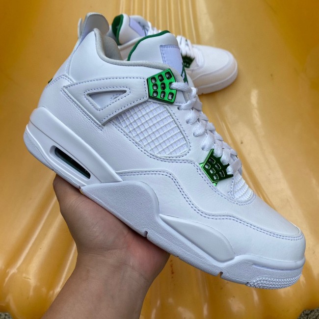 Air Jordan 4 Retro Metallic Green
