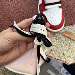 Air Jordan 1 Retro High OG “Chicago Reimagined” 2022