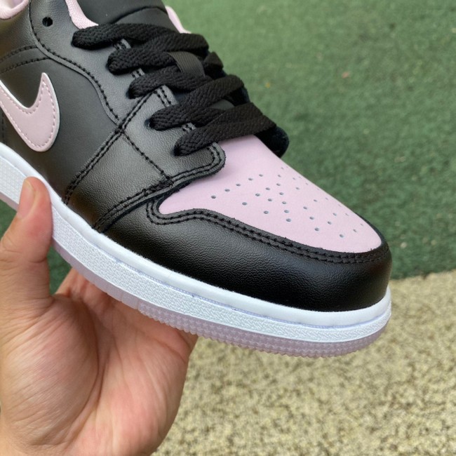 Air Jordan 1 Low SE Black Iced Lilac (GS)