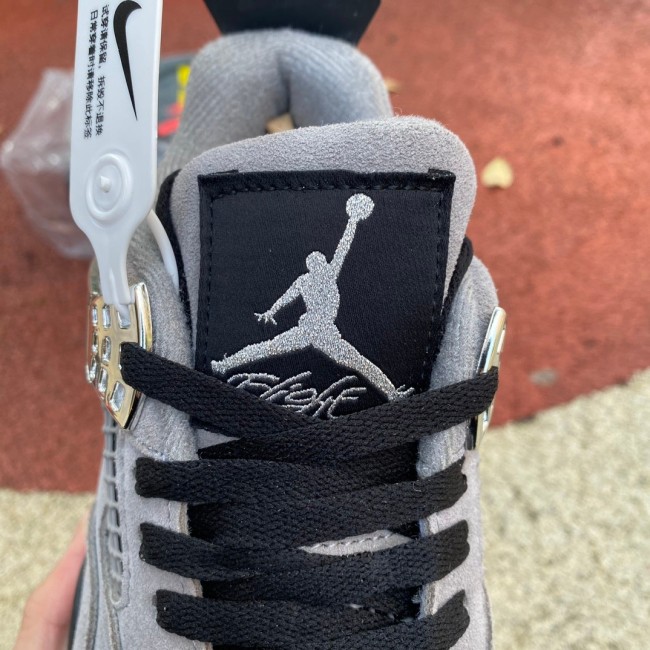 Air Jordan 4 黑棕色金属