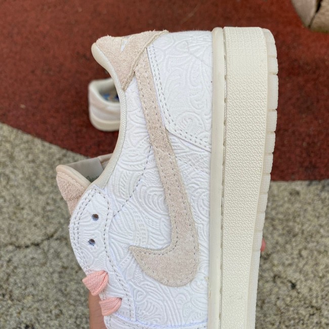 Air Jordan 1 Low shoes