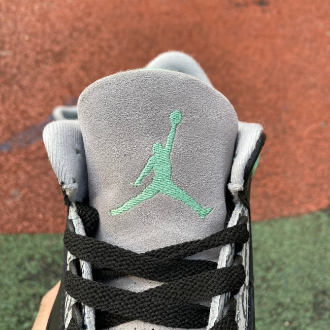 Air Jordan 3 Retro Green Glow