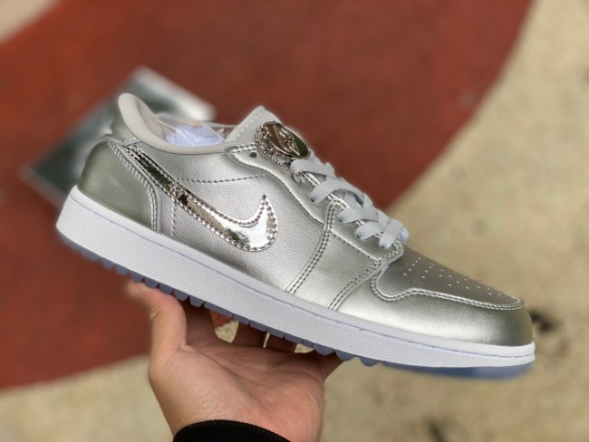 Air Jordan 1 Retro Low Golf Gift Giving Pack