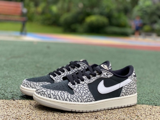 Air Jordan 1 Retro Low OG Black Cement