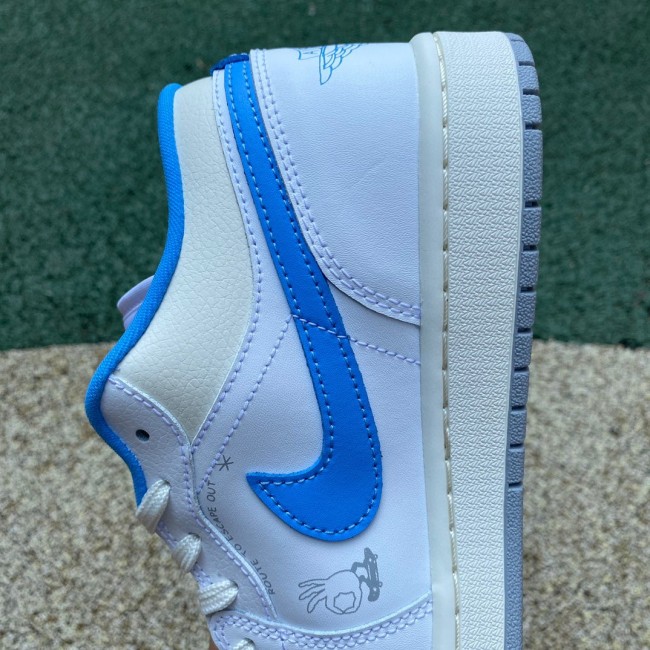 Air Jordan 1 Low SE Just Skate University Blue