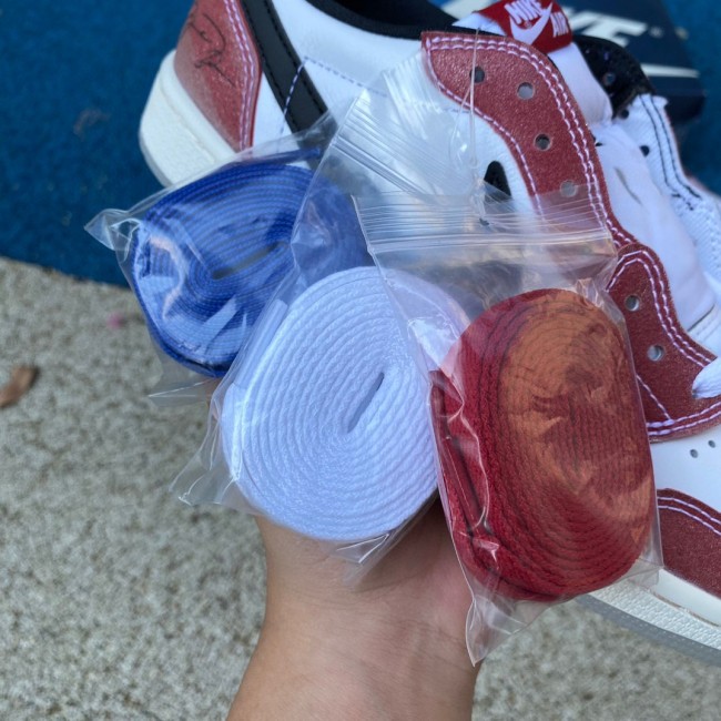 Air Jordan 1 Retro Low OG Trophy Room 